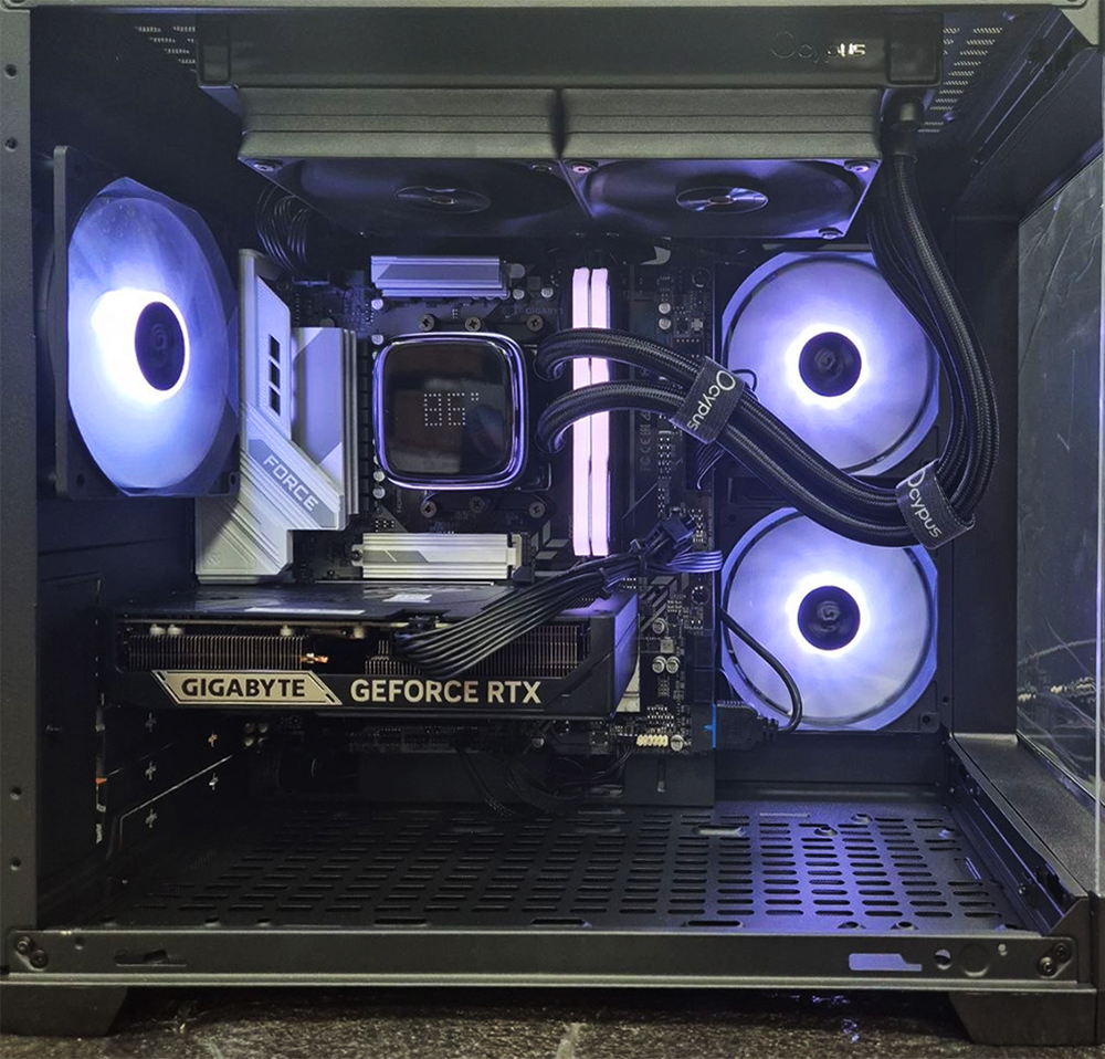 [7500X3D 32G RTX5060TI X523A(B) 원더]