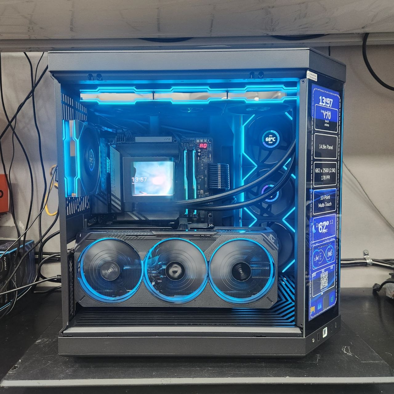 270K RTX 5080 블랙 하이엔드 PC 내부 구성