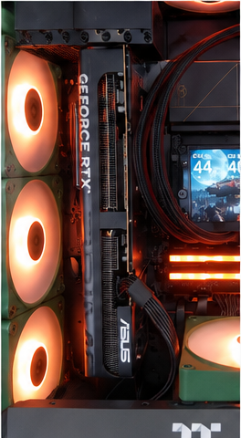 RTX 5070 Ti와 레이싱 그린 내부 구성