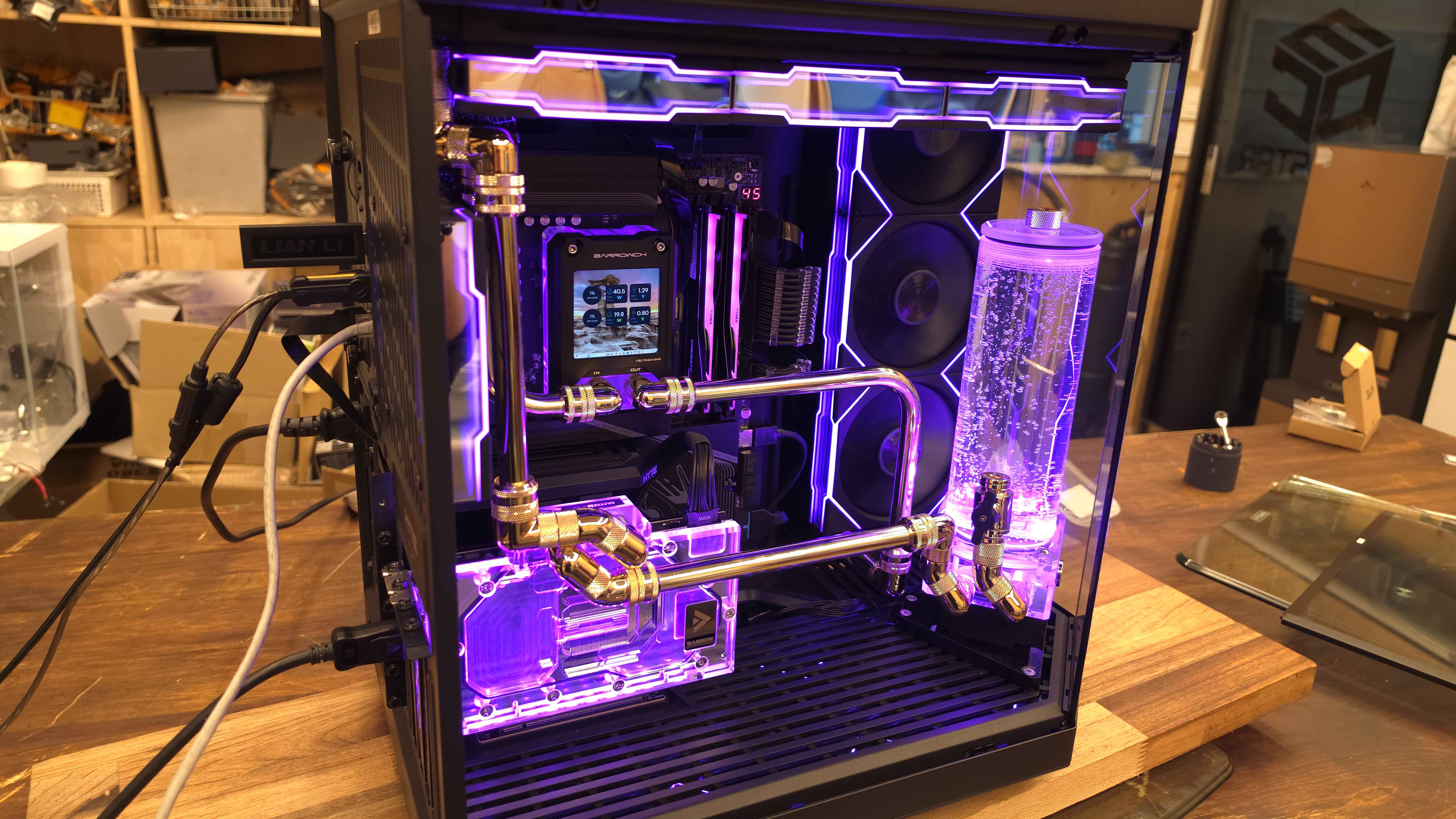 RGB 라이팅 색감 연출 컷